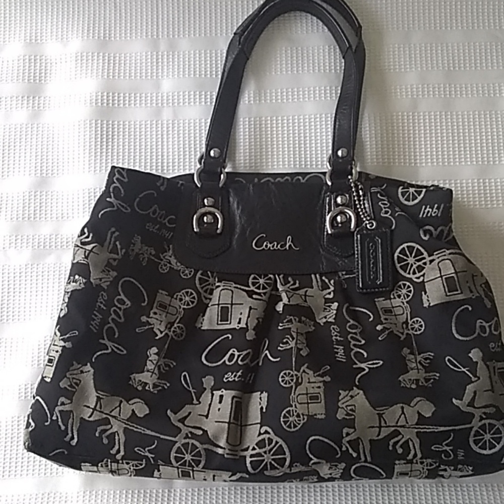 Authentic Coach purse - Picture 2 of 8